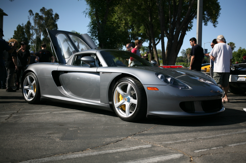 Illustration for article titled Supercar Sunday. Here are pictures.
